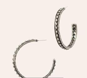 NEW ROCKIN C SILVER THIN BEADED LARGE HOOP EARRINGS $8 FIRM