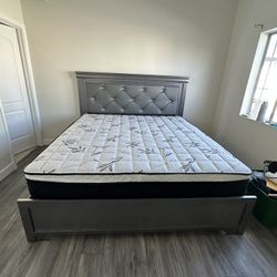 Queen Size Mattress Pillow Top New 