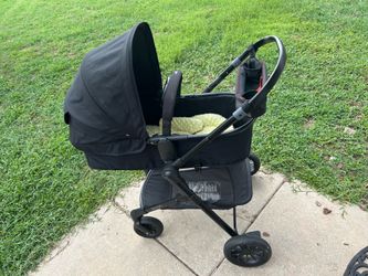 Evenflow pivot from bassinet to toddler stroller! With storage underneath phone and cups folder, easily folds, light, comfortable grip for your hands 