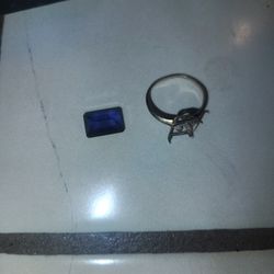 10k With Real Sapphire 