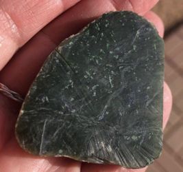 34 Grams Pounamu New Zealand Green Jade Specimen Rock 