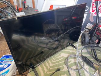 40” HD TV