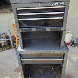 Craftsman tool box combo in good working condition.