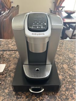 Keurig Single-Serve Coffee Maker + K-Cup Storage Drawer