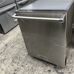 Viking Stainless Steel 24” Dishwasher