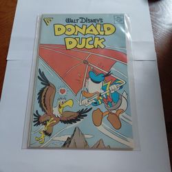 WALT DISNEY COMICS 