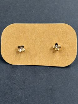 Dainty Flower Earrings