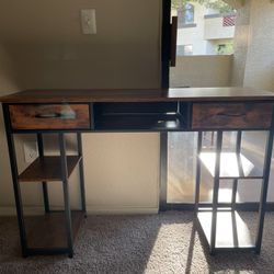 Modern Desk - Like New