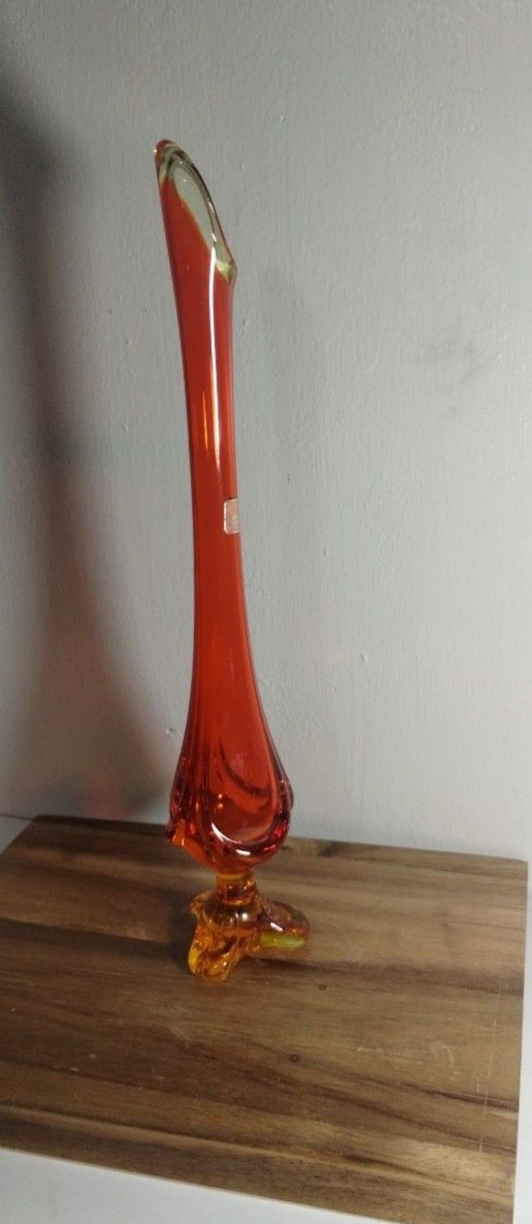 AMBERINA VIKING GLASS.VASE 14"×3"