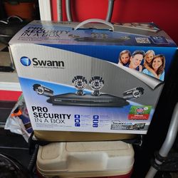 Swann-PRO SECURITY CAMERAS 