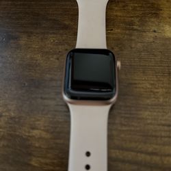 Apple Watch Series 5 40MM Pink