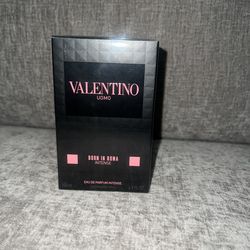 Valentino Uomo Born in Roma