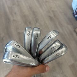 Titleist T100 Irons 4-Pw