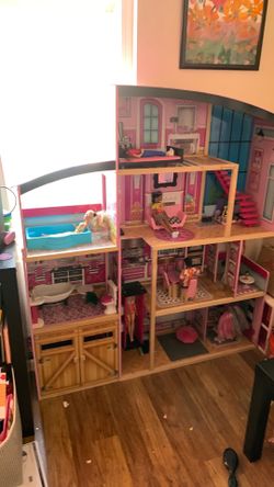 Barbie House