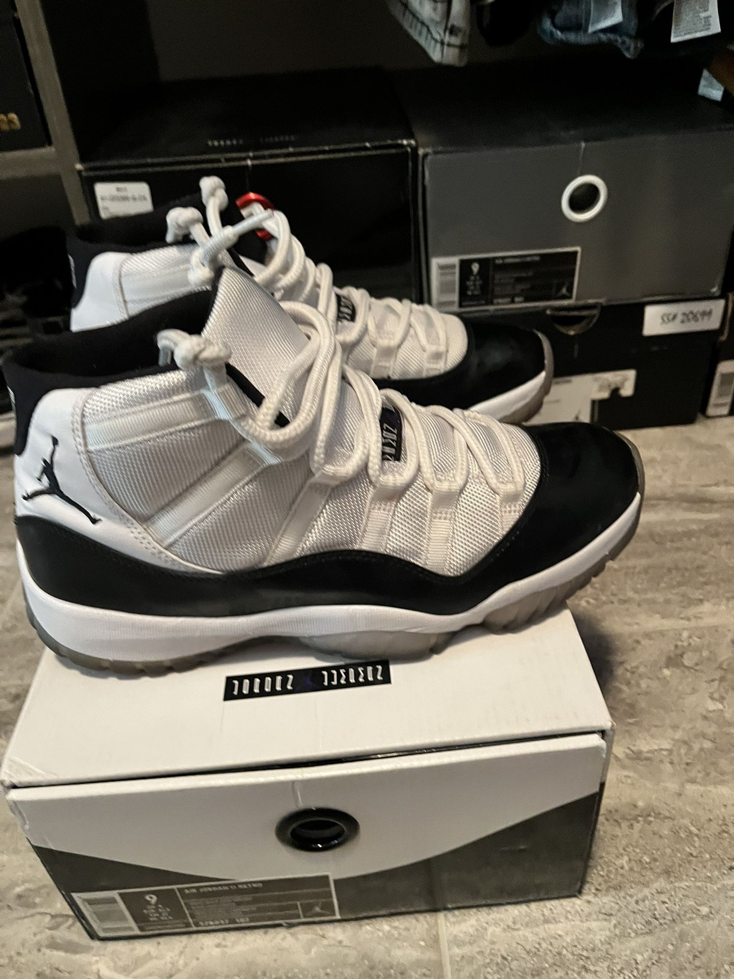 Jordan 11 CONCORD size 9 Men s shoes