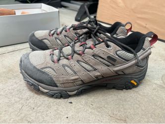 Merrell Moab Waterproof Hiking Shoes Size 8 Vibram Soles