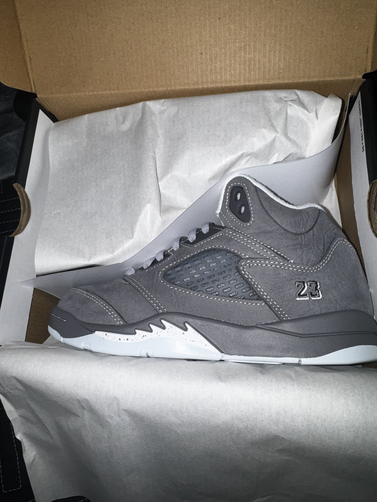 Jordan 5 Wolf Grey Size 3Y