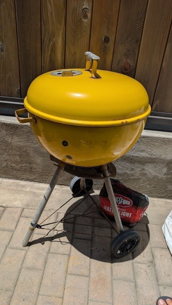 Vintage Weber Kettle BBQ 18" Yachtsman Yellow Barbecue Rare
