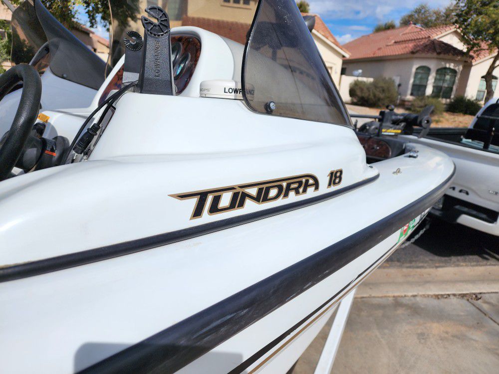 2004 Tracker Tundra V 18 for Sale in Glendale, AZ - OfferUp