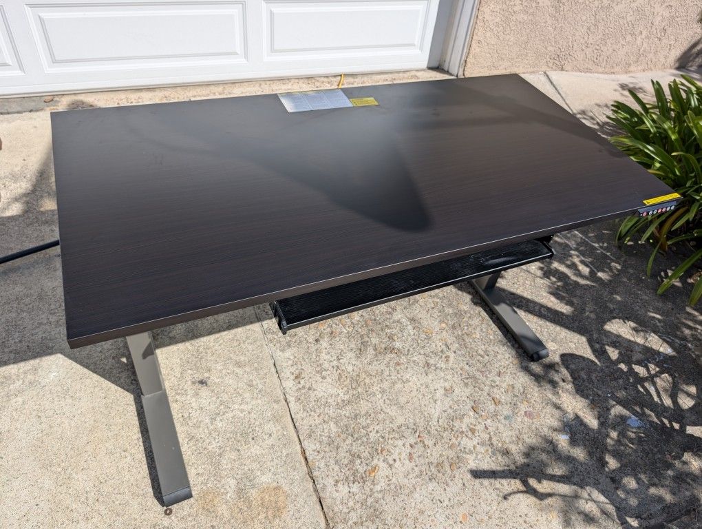 Real Space Magellan Sit Stand Standing Desk 60"X30"
