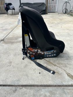 Black Convertible Baby Car Seat