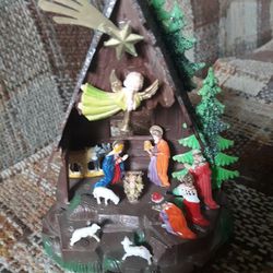 Vintage Nativity Ornament 