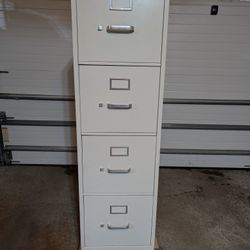 4 drawer file Cabinet 