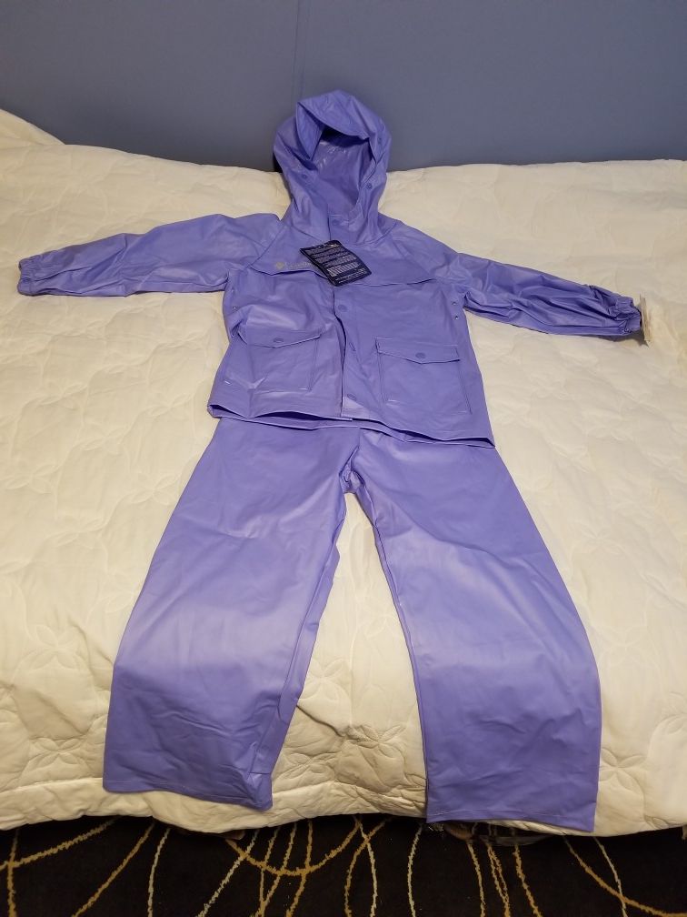 Columbia rain outfit
