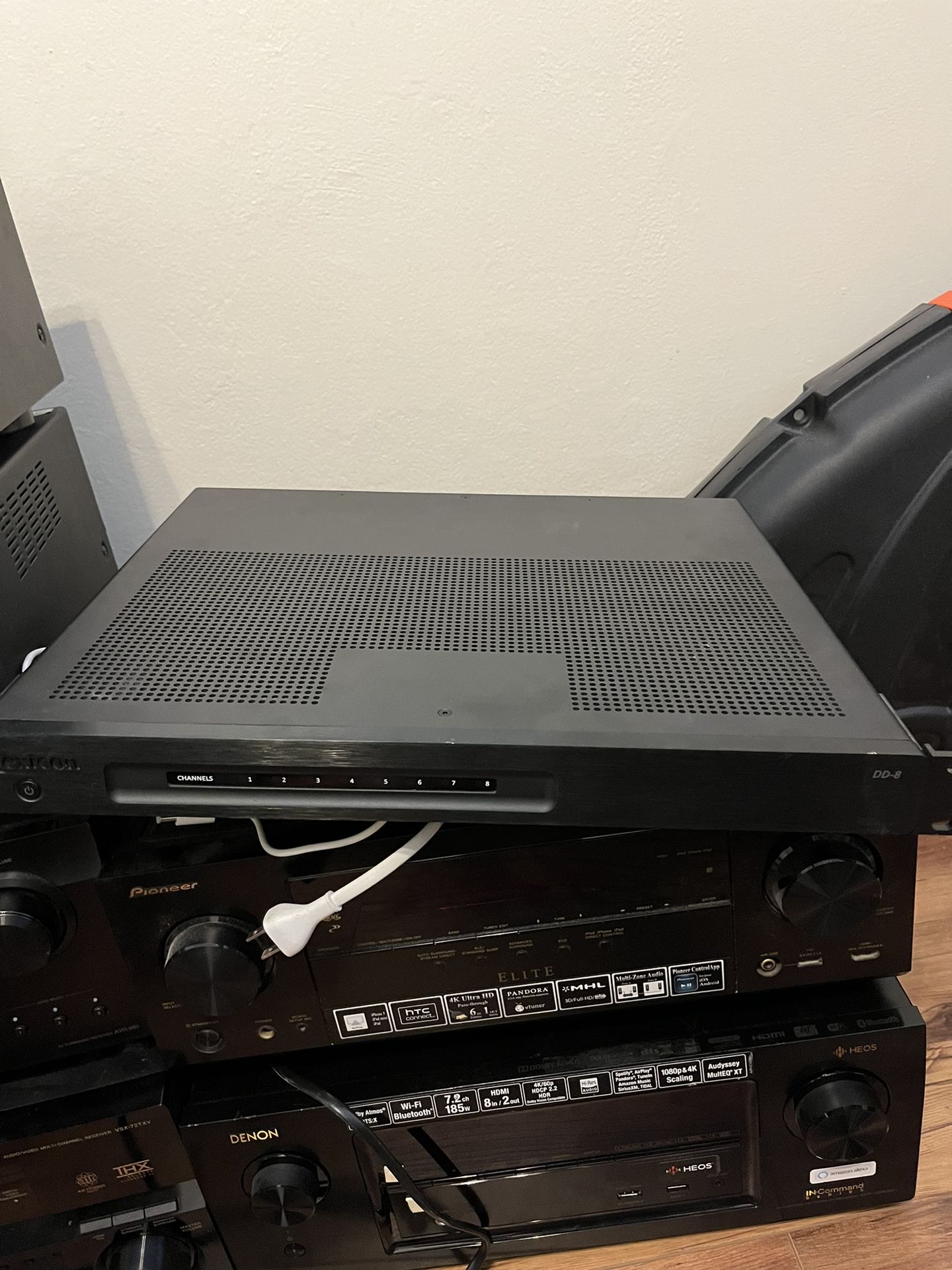 Lexicon DD-8 Multi-Room 8 Channel Home Theater Audio Amplifier 125W x 8