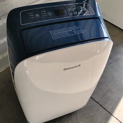 HONEYWELL PORTABLE AC ( HL12CESWB)