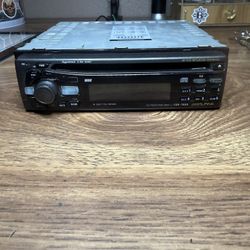 Vintage Alpine Stereo CDA-7839
