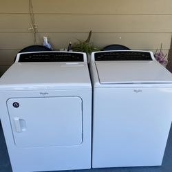 Whirlpool Washer And Dryer Like New 