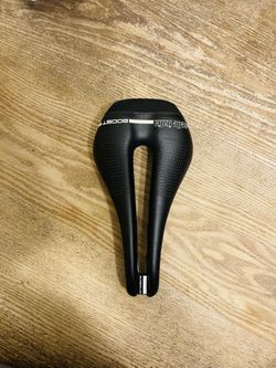 selle italia novus boost superflow saddle