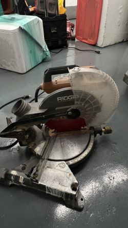 Ridgid Z1(contact info removed)5 Miter Saw