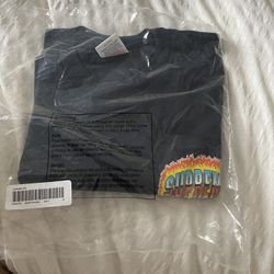 NAVY CHROME SUPREME TEE SIZE MEDIUM