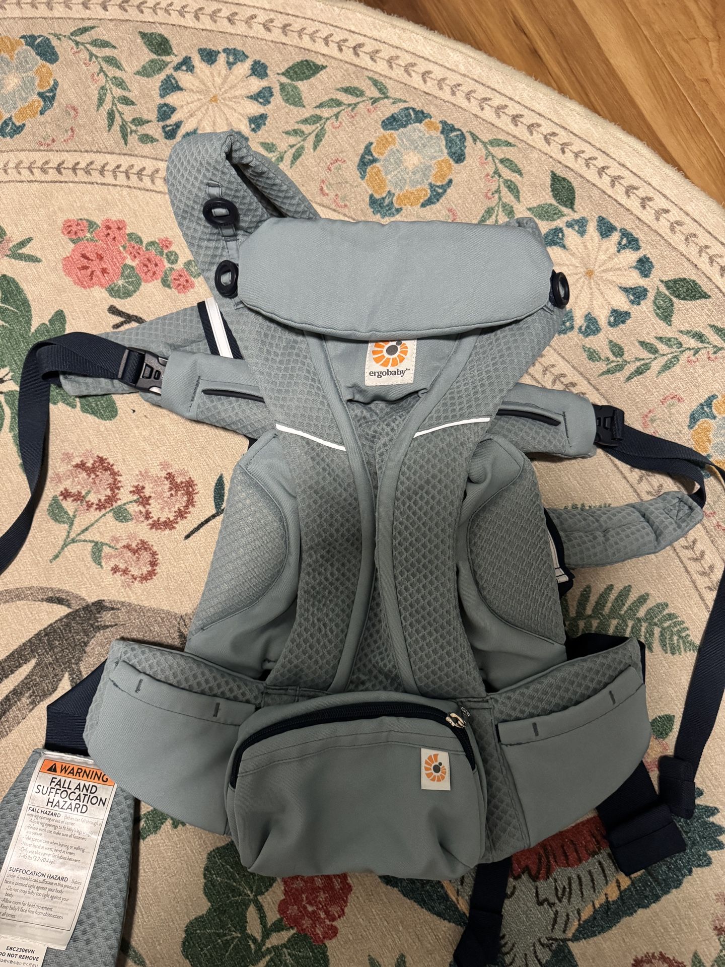 Ergobaby Omni Breeze Carrier
