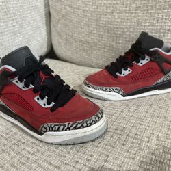 Jordan Spizike Low Gym Red/Black-Wolf Grey FQ3950-600 Kids Youth Size 4Y