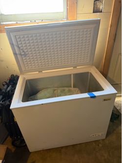 Magic chef chest freezer