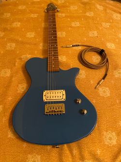 ELETRIC GUITAR