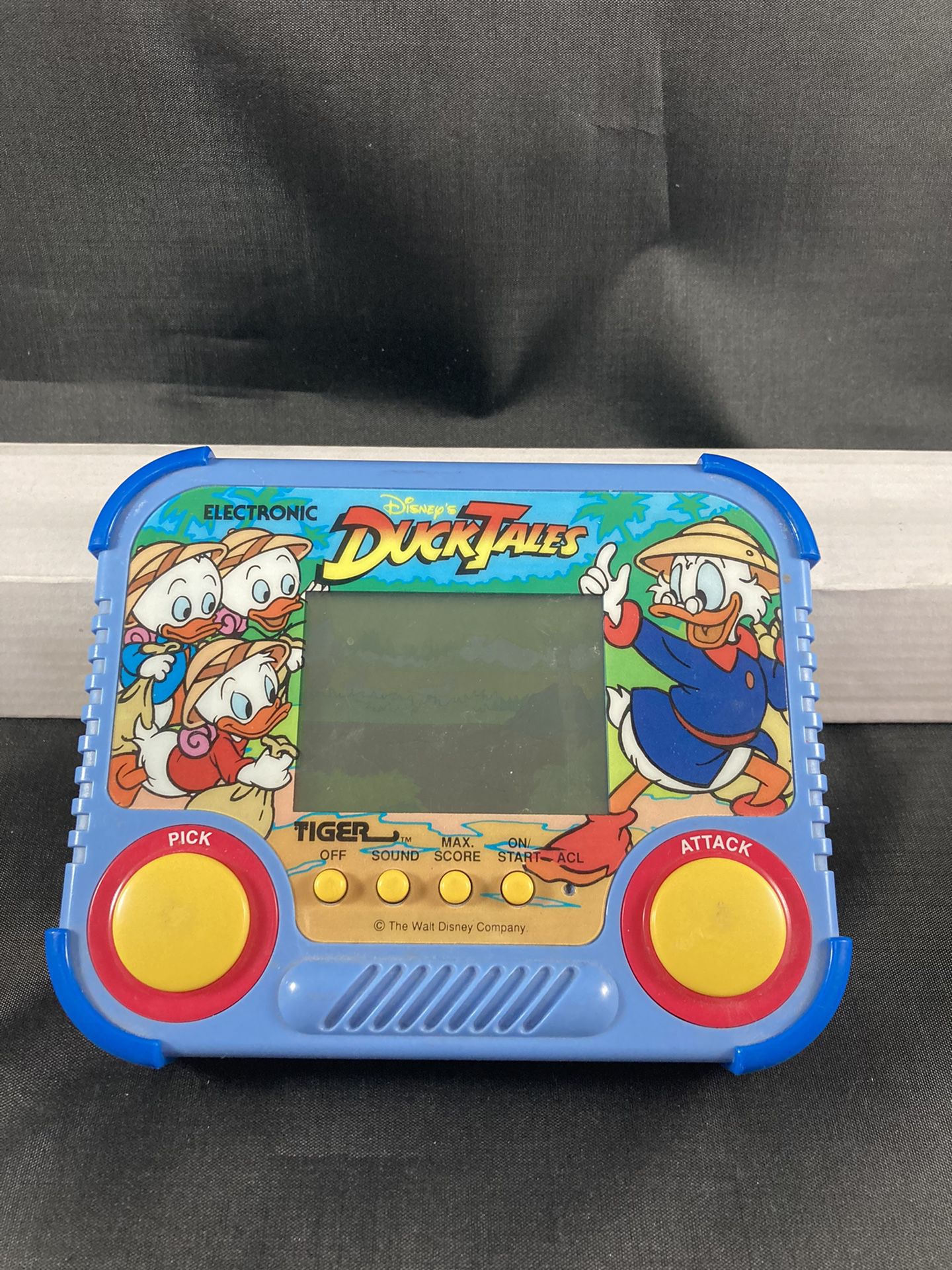 Ducktales 90’s Tiger Handheld Game