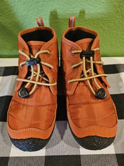 Toddler Keen Boots. Size 11C