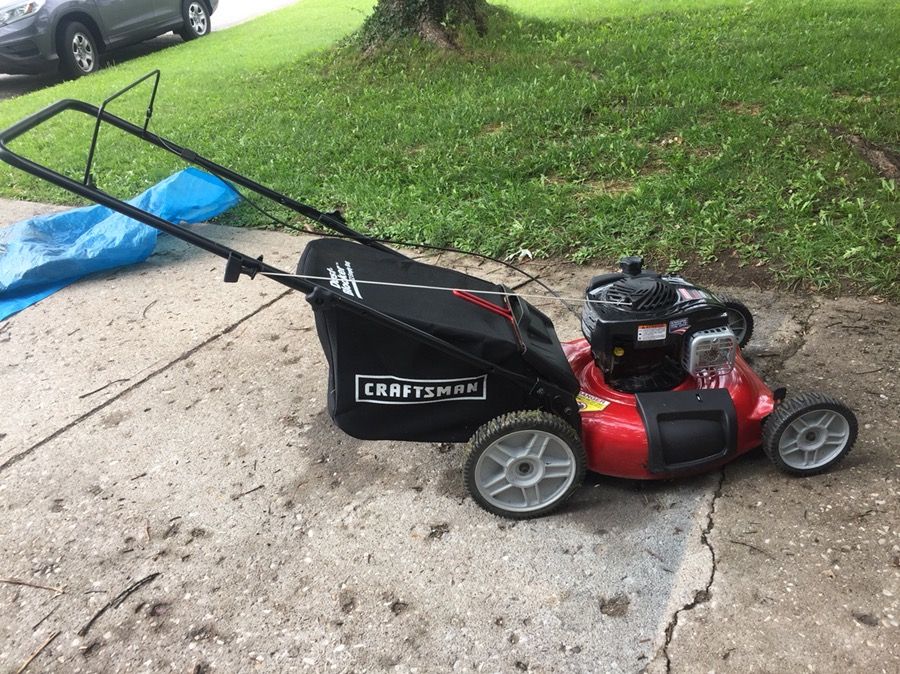 Craftsman Briggs Stratton Gold 190cc Push Lawn Mower USA