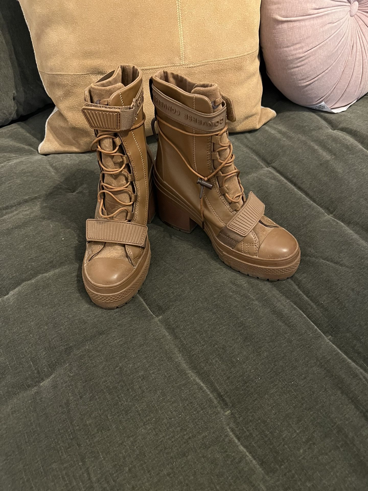 Brown Converse