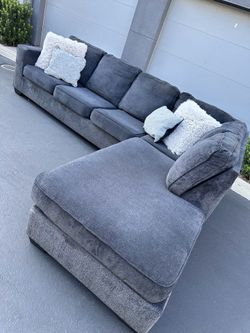 Sectional couch