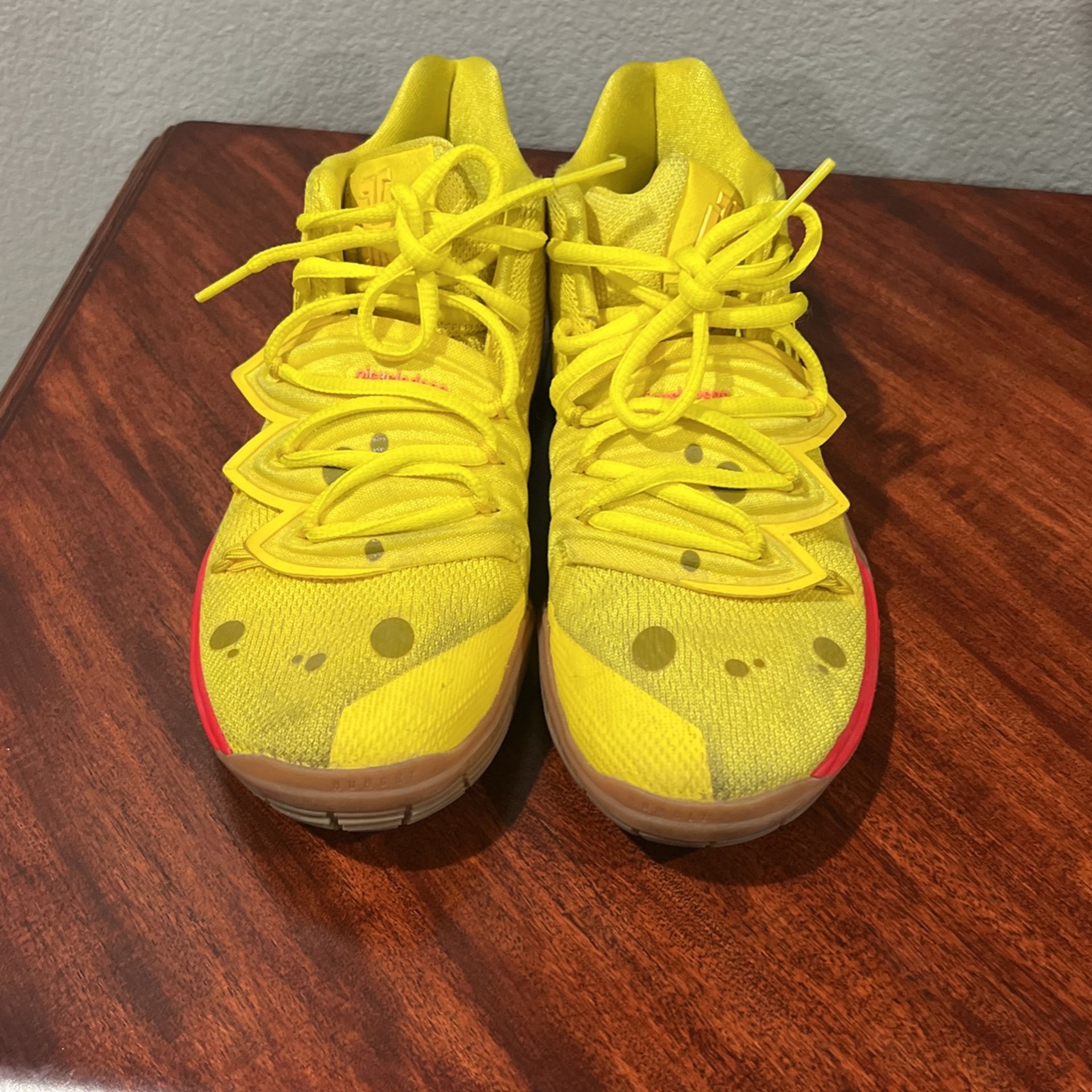 Nike Kyrie SpongeBob SquarePants