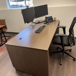 Office Furniture - High Quality