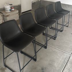 5 Chairs