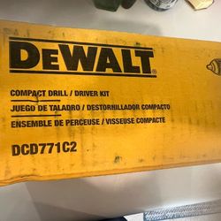 Dewalt Compact Drill Driver Kit 
