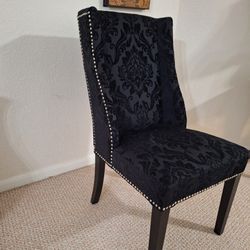 Beautiful Black Accent/Desk Chair