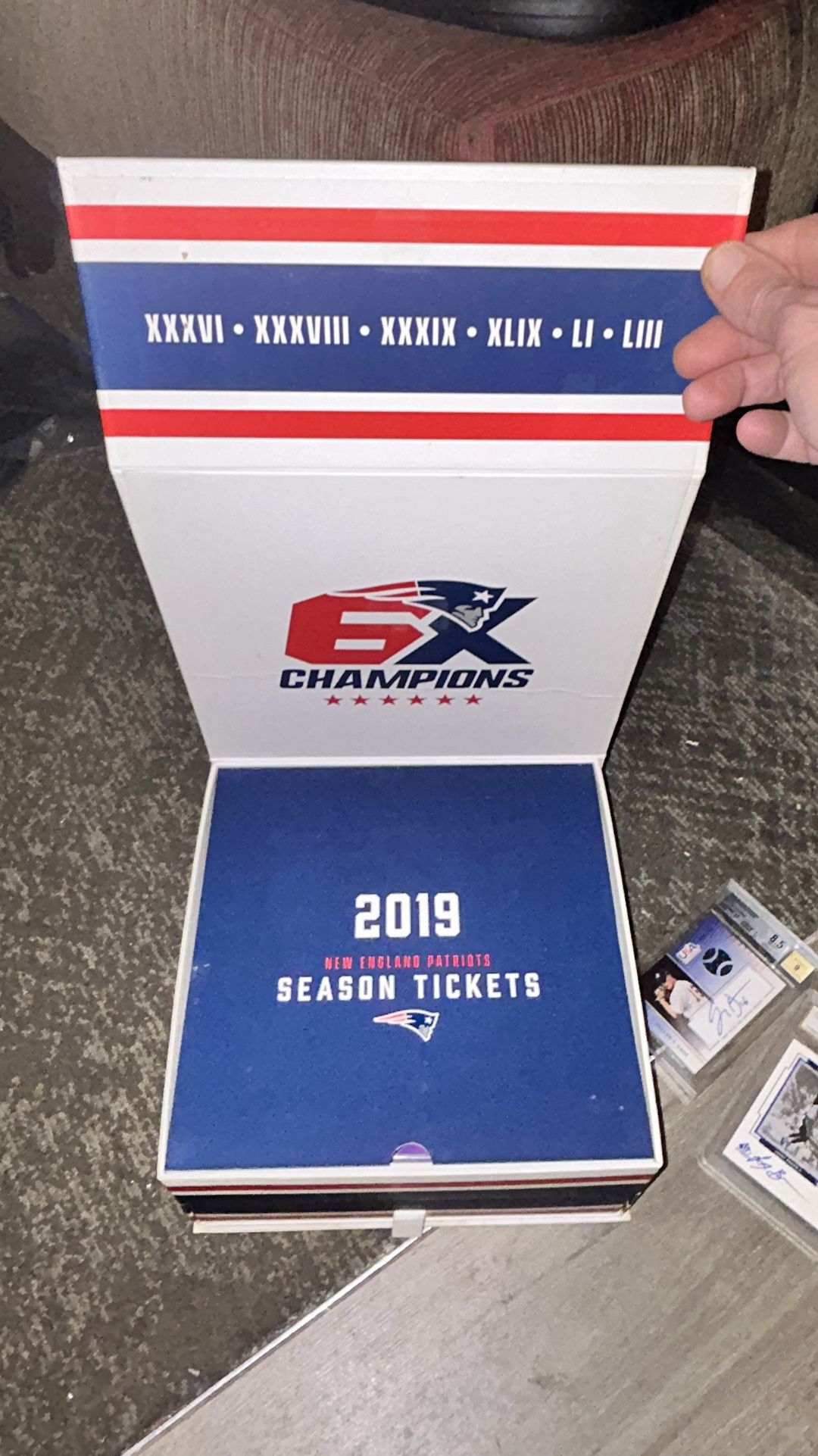 2019 Patriots Season Ticket Holder And Collectible 